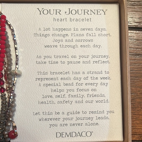 Your Journey Heart Bracelet - Picture 4 of 6